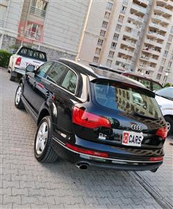 اودي Q7